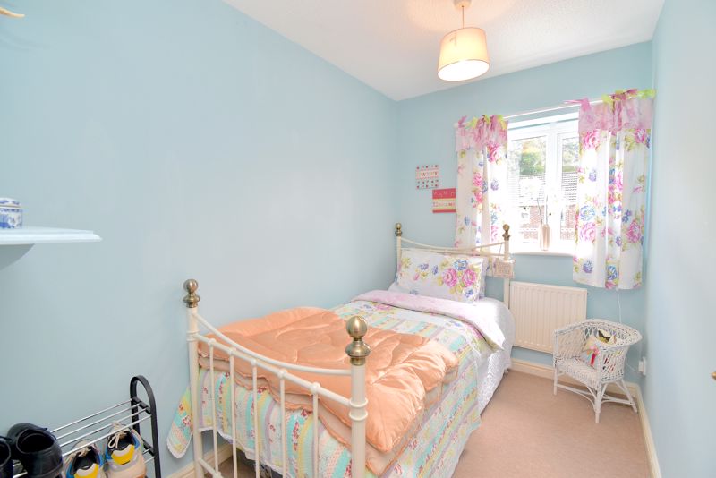 Bedroom- click for photo gallery